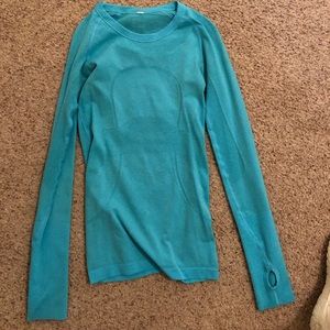 Lululemon swiftly tech long sleeve crew